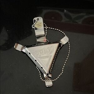 Chrome Bass Brolly black and tan tool